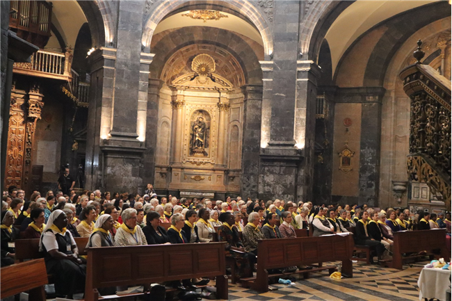 Mary Ward's two institutes unite