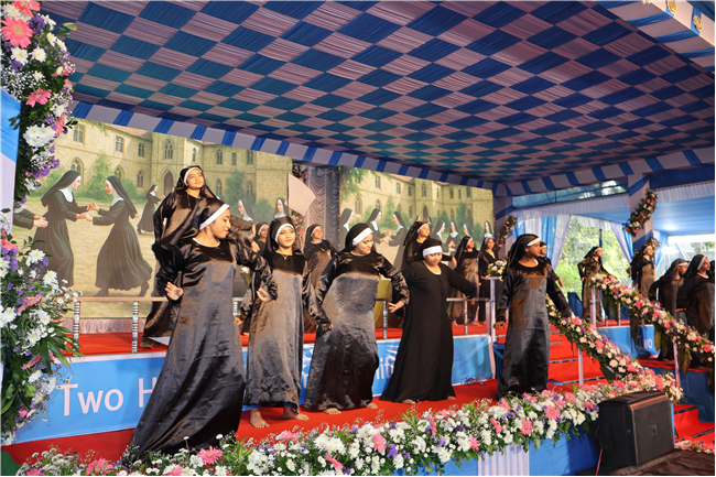 TWO HISTORIES, ONE MAGNIFICAT