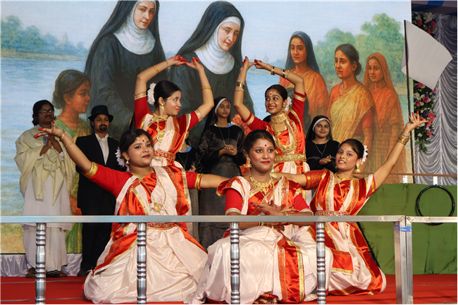 TWO HISTORIES, ONE MAGNIFICAT