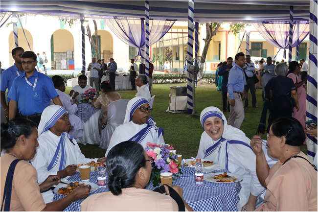 TWO HISTORIES, ONE MAGNIFICAT