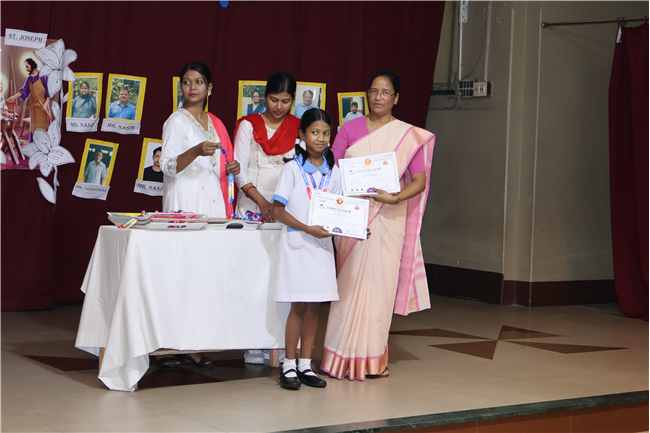 Prize Distribution Ceremony for Silver zone Olympiad Foundation Exam 2025-26