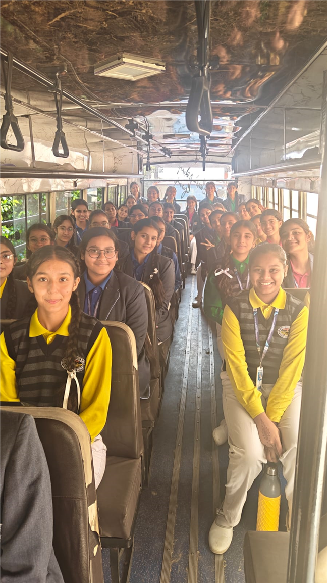 Educational Visit to Avani Textiles, Bhindra