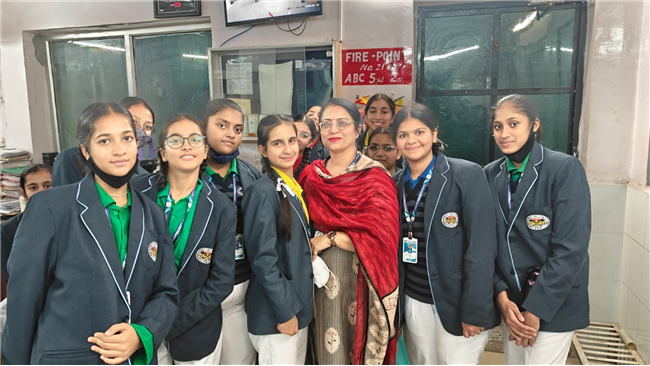 Educational Visit to Avani Textiles, Bhindra