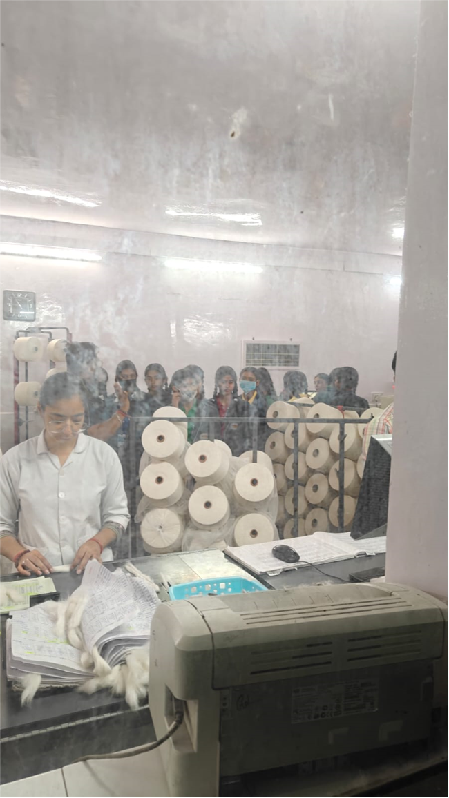 Educational Visit to Avani Textiles, Bhindra