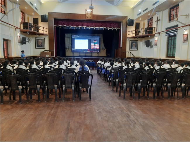 Loreto House Angrezi Medium Session 3.