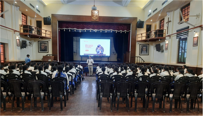 Loreto House Angrezi Medium Session 3.