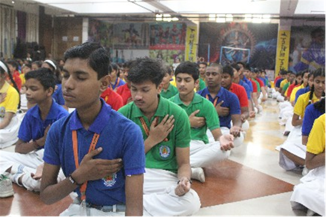 ROLE OF YOGA & MEDITATION ON STRESS MANAGEMENT