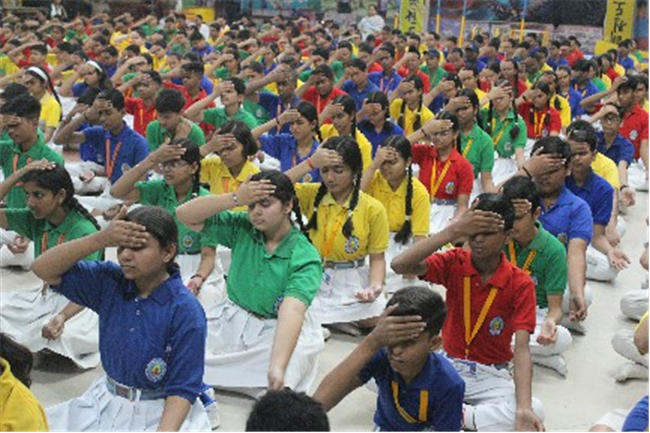 ROLE OF YOGA & MEDITATION ON STRESS MANAGEMENT