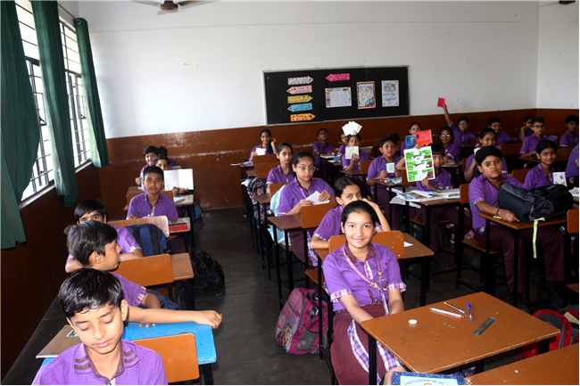 ENGLISH MINI COMIC BOOK ACTIVITY