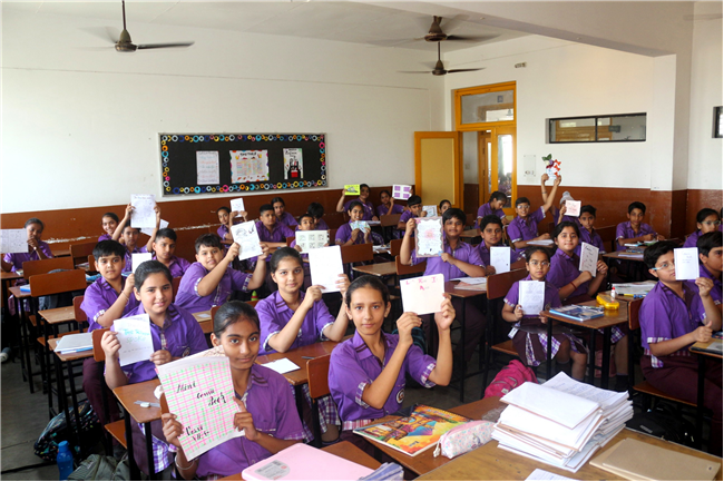 ENGLISH MINI COMIC BOOK ACTIVITY