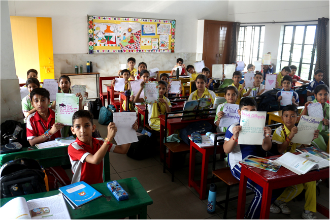 HINDI CALLIGRAPHY ACTIVITY OF CLASS IV