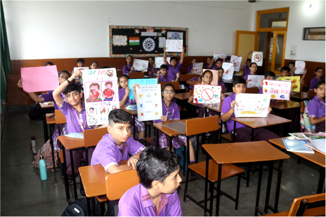 POSTER MAKING ACTIVITY OF CLASS VII