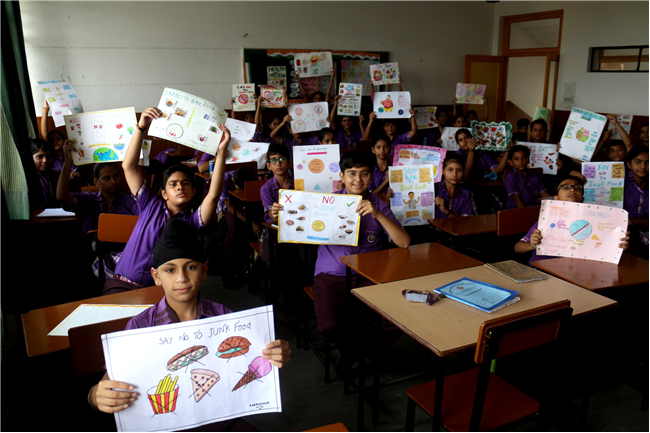 POSTER MAKING ACTIVITY OF CLASS VII