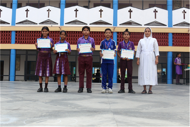 AWARD CEREMONY OF CLASSES VI TO XII
