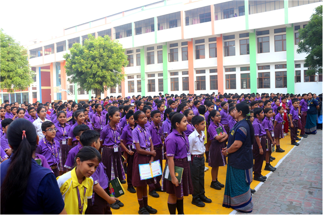 AWARD CEREMONY OF CLASSES VI TO XII