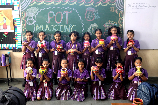 POT DECORATION ACTIVITY OF CLASS II