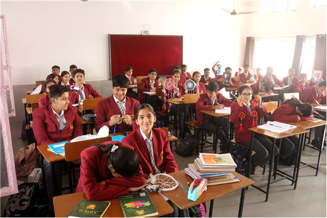 INTERCLASS DREAM CATCHER COMPETITION CLASS VIII