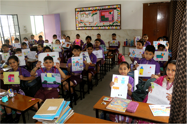 CREATIVITY WITH 2-D SHAPES COMPETITION OF CLASS III