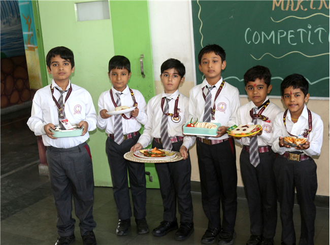 SANDWICH MAKING COMPETITION OF CLASS II