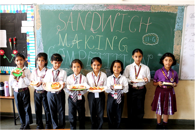 SANDWICH MAKING COMPETITION OF CLASS II