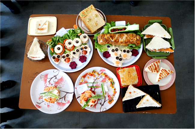 SANDWICH MAKING COMPETITION OF CLASS II