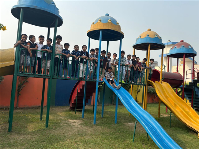 CAMPUS PICNIC (BAGLESS DAY) FOR NURSERY TO CLASS II