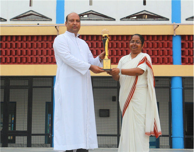 PRIZE DISTRIBUTION CEREMONY