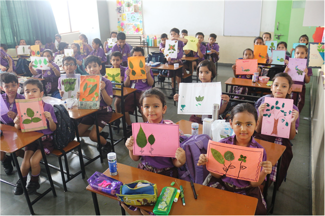 ART WITH LEAF ACTIVITY OF CLASS II