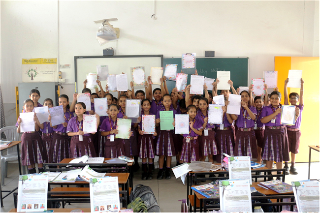 ENGLISH CALLIGRAPHY ACTIVITY OF CLASS IV