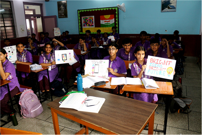 POSTER MAKING COMPETITION OF CLASS IX