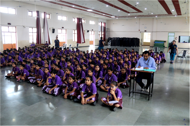 SOLO SINGING COMPETITION OF CLASS V