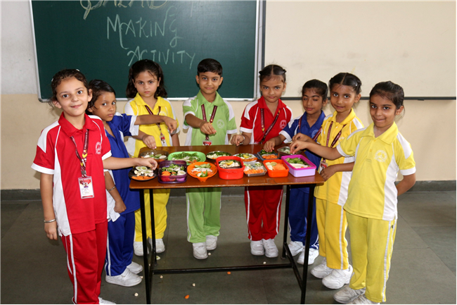 TRI-COLOUR SALAD MAKING ACTIVITY OF CLASS-I