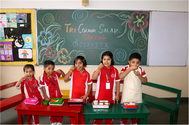 TRI-COLOUR SALAD MAKING ACTIVITY OF CLASS-I
