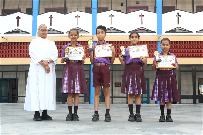 PRIZE DISTRIBUTION CEREMONY OF CLASS I TO V