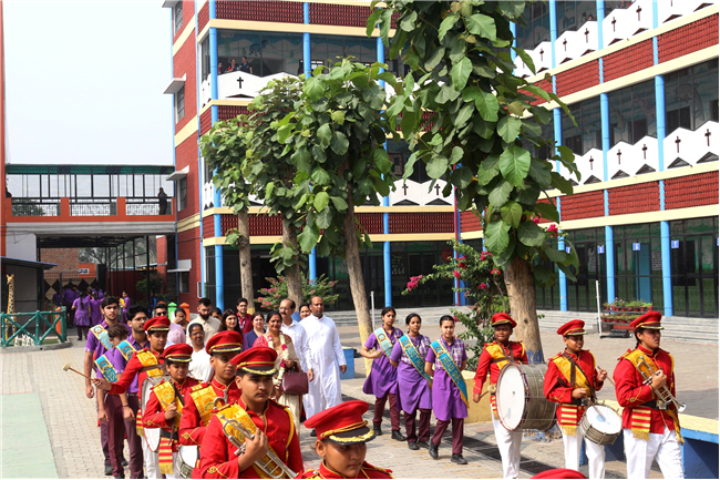 REPORT ON RETIREMENT DAY OF MRS. ASHA SHARMA