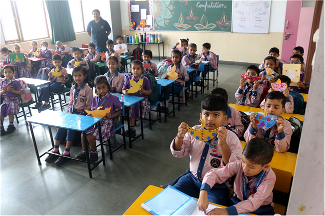 DIYA DECORATION COMPETITION OF CLASS UKG