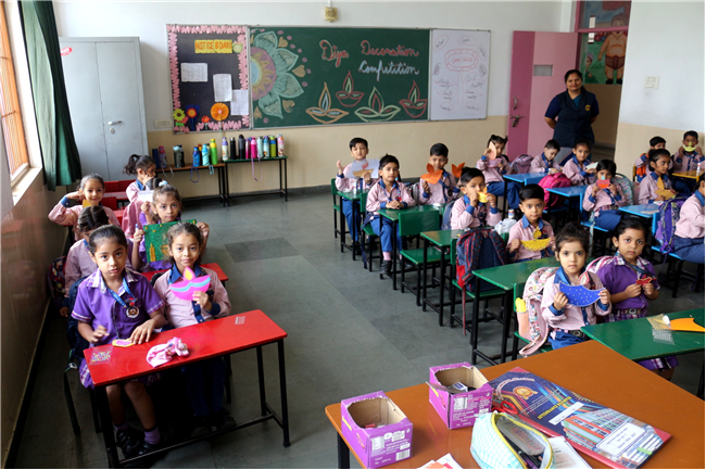 DIYA DECORATION COMPETITION OF CLASS UKG