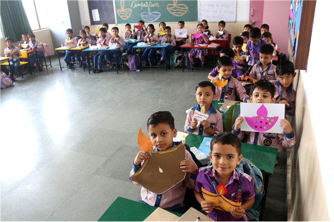 DIYA DECORATION COMPETITION OF CLASS UKG