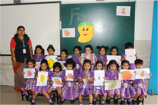 FRUIT DAY ACTIVITY OF CLASS L.K.G