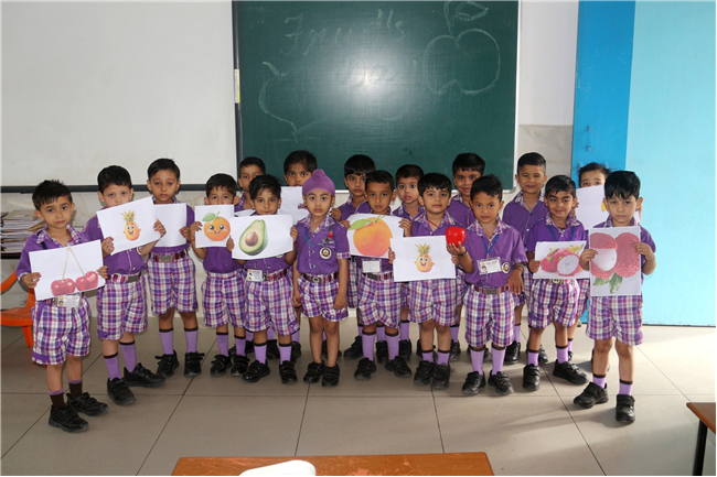 FRUIT DAY ACTIVITY OF CLASS L.K.G
