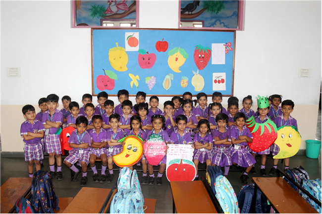 FRUIT DAY ACTIVITY OF CLASS L.K.G