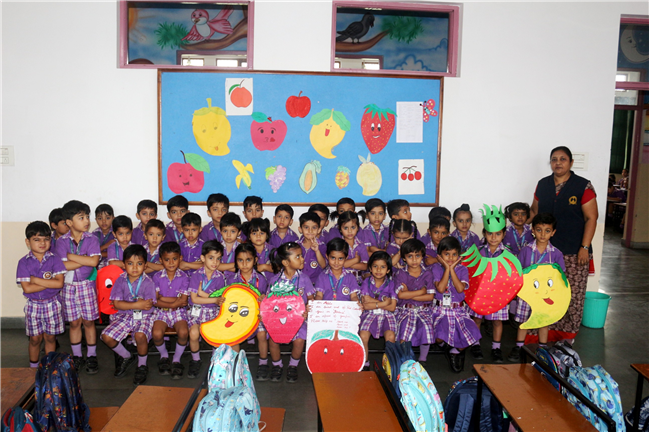 FRUIT DAY ACTIVITY OF CLASS L.K.G