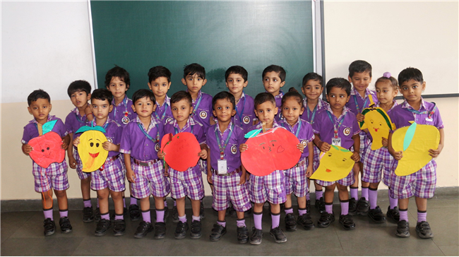 FRUIT DAY ACTIVITY OF CLASS L.K.G