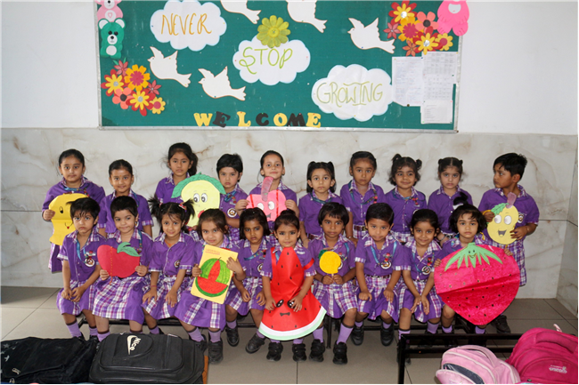 FRUIT DAY ACTIVITY OF CLASS L.K.G