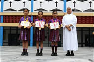PRIZE DISTRIBUTION CEREMONY (CLASS I-V)