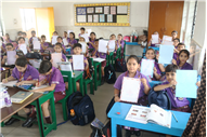 ENGLISH CALLIGRAPHY ACTIVITY OF CLASS IV
