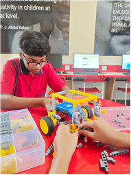 Robotics Learn, Build, Innovate !