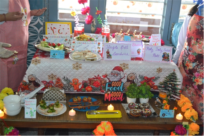 Little Chef's  Christmas Kitchen