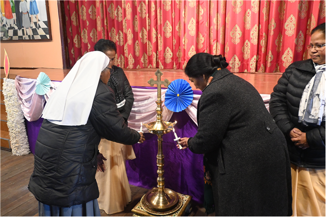 Thanksgiving Assembly by Class 12 and Invitation for Farewell by Class 11