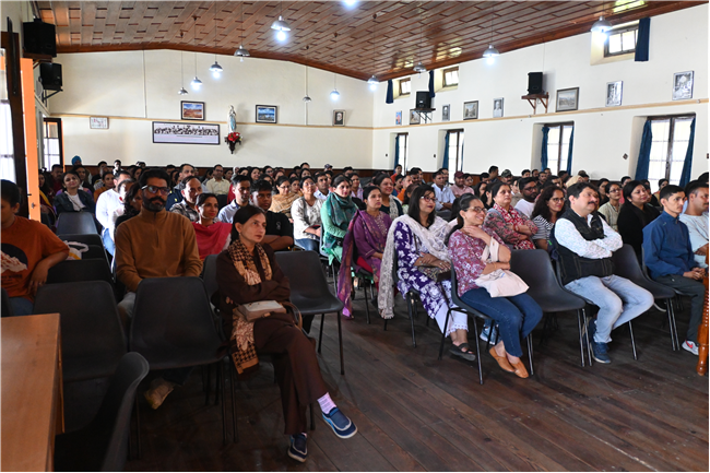 Parents' Orientation on Digital Damage (class LKG-5)(12-07-2025)